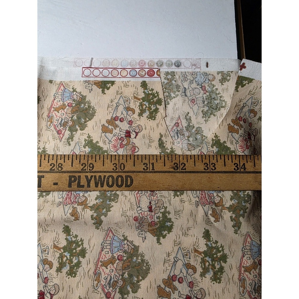 WHIMSICAL RETRO CHILDREN PICNICING COTTON FABRIC 3/4 YD. F17 - Picture 3 of 5